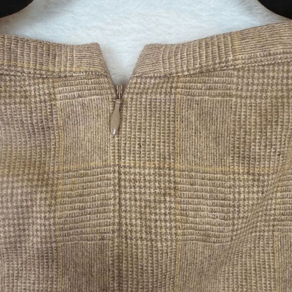 AKRIS PUNTO Wool Midi Dress Sleeveless Tan Plaid Check Back Zip Size 12 - Picture 5 of 14